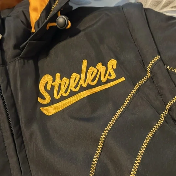 Reebok Pittsburgh Steelers Jacket with detachable hood and sleeves - Picture 2 of 10